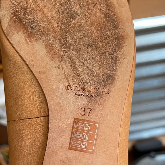 Coach Leather Flats‎ - Picture 5 of 9